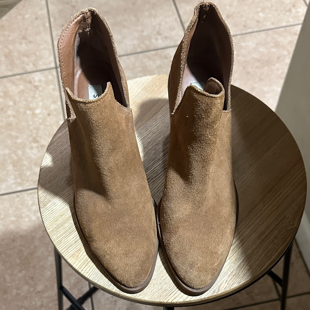 Steve Madden Brown Suede Ankle Boots